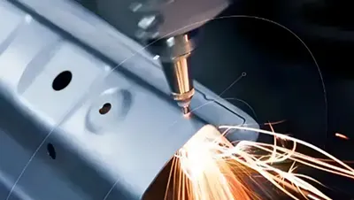 プレス車体および外板部品